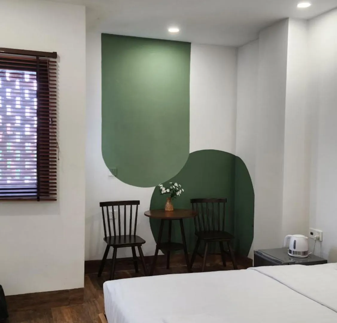 Lacovy Home הוי אן 0*,